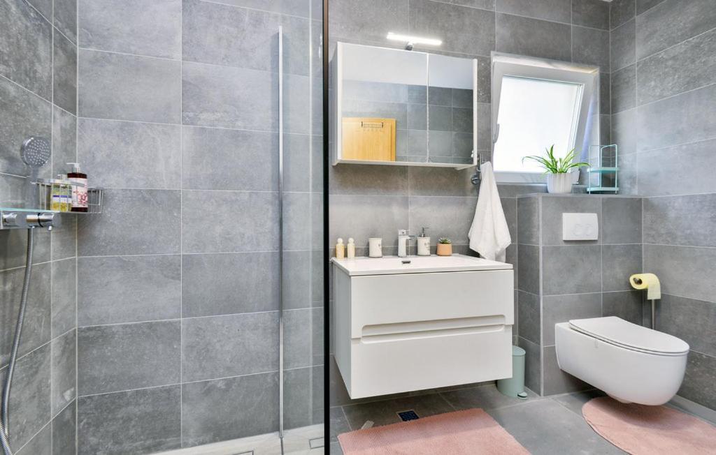 Kalimero Apartman A1 Krizevci Экстерьер фото